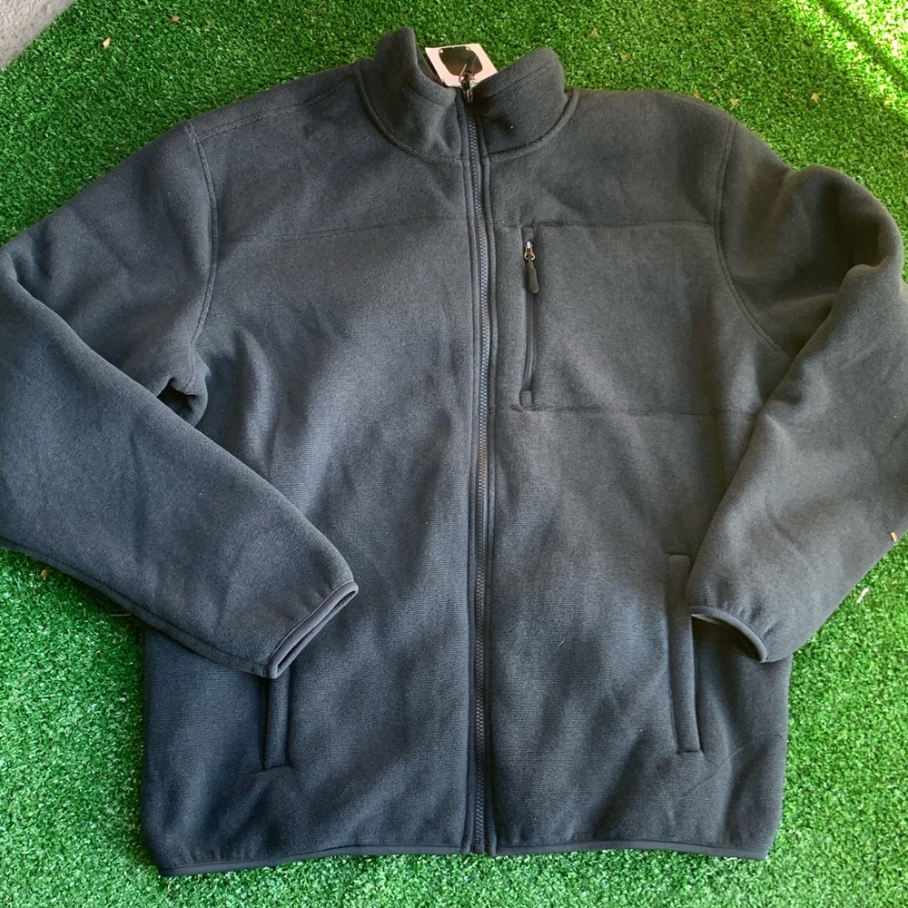 32 Degrees Heat men’s sweater. NWT. Size XL
